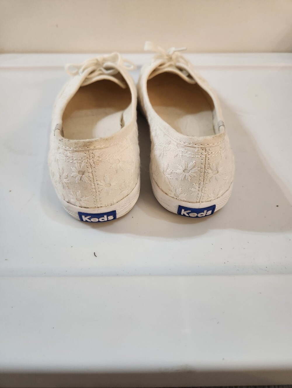 Keds Women's Cream Lace Slip-On Sneakers - Picture 4 of 6